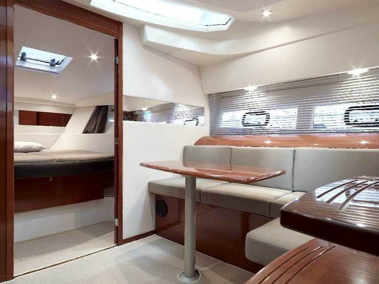 Leader 10 2010 Cruesa Leader 10 2010 Cruesa