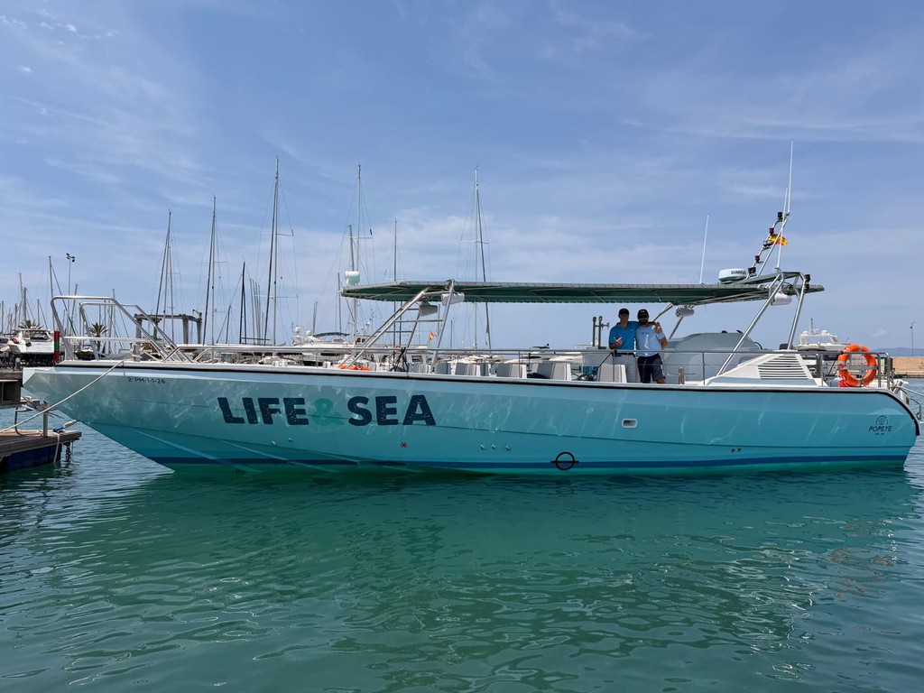Beach Taxi - Es Trenc, Boat Tour, S'Arenal, Mallorca, photo