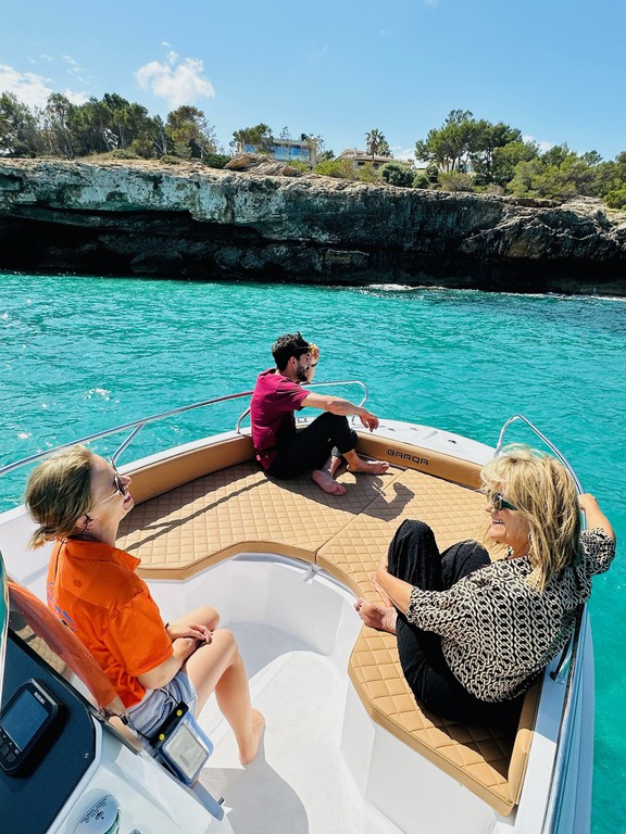 Embat - Private Boat Trip & Snorkel to Marine Reserve Mallorca, Club Náutico Arenal, Mallorca, photo 2