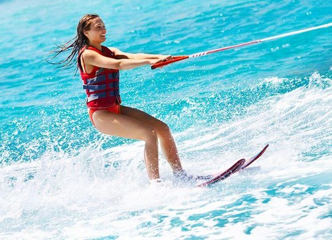 Waterskiing-in-Gran-Canaria.jpg