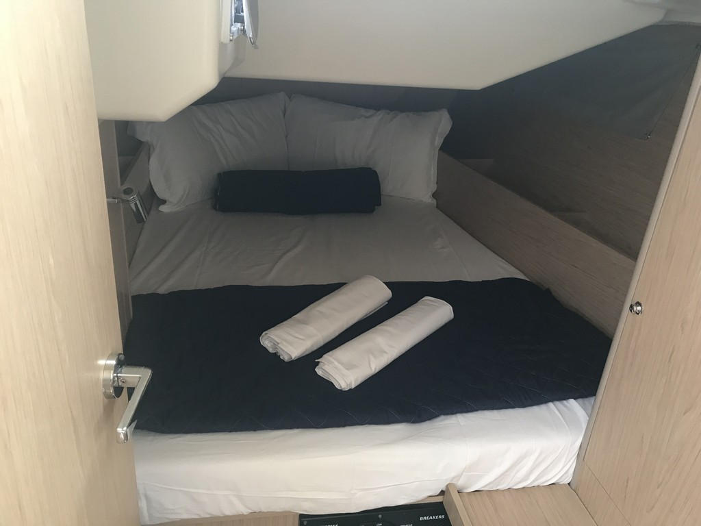 Oceanis 411 2017 Cruesa Oceanis 411 2017 Cruesa