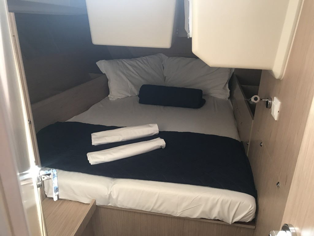 Oceanis 411 2017 Cruesa Oceanis 411 2017 Cruesa