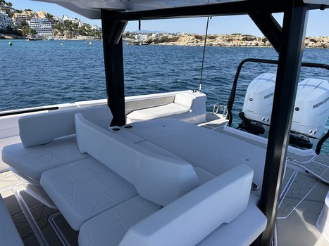 CALANOVA VIII