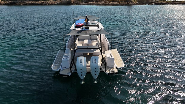 CALANOVA VIII