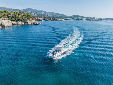 rent a boat palma  4.jpg