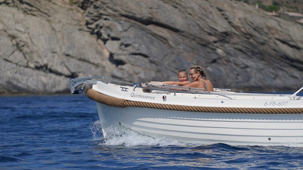 Intender 820 2019 Nautinort Charter S.L.