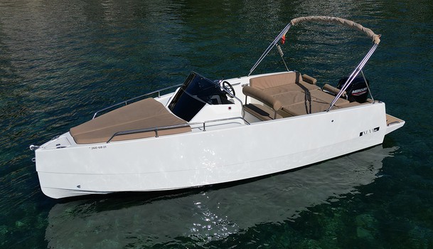 alquiler-barco-port-andratx-nuva-m6-cabin-mallorca-6.jpg
