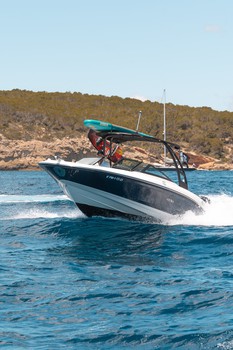 rent a boat palma cheap.jpg