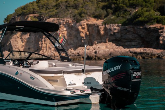rent a boat palma 77.jpg