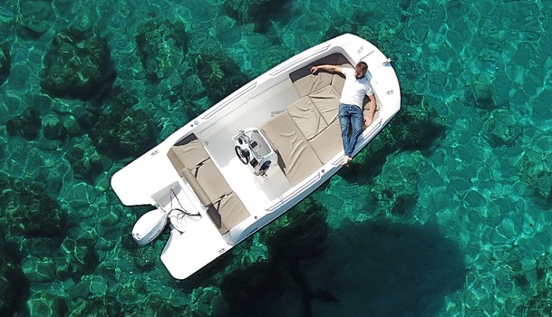 alquiler-barco-sin-licencia-port-andratx-v2-boat-mallorca-5.jpg