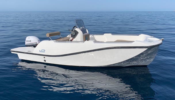 alquiler-barco-sin-licencia-port-andratx-v2-boat-mallorca-2.jpg